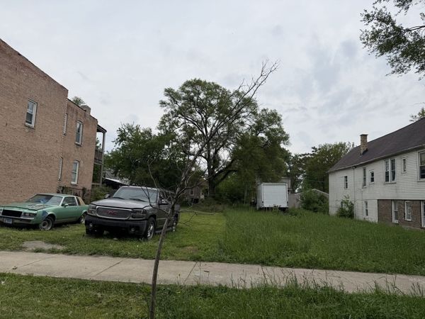 6935 S Hermitage Avenue , Chicago, IL 60636