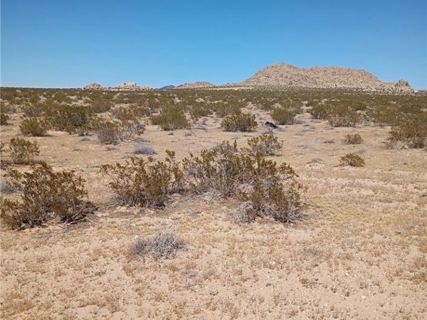 0 East End, Lucerne Valley, CA 92356