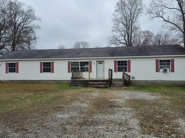 838 Grimsley Poor Road, Jackson, OH 45640