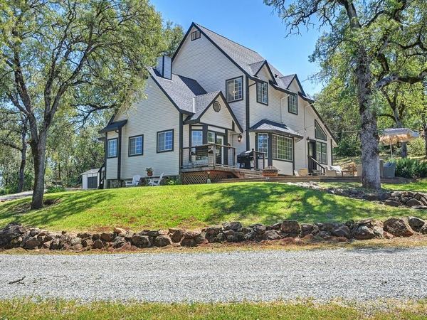 3154 Twin K Rd, Pilot Hill, CA 95664