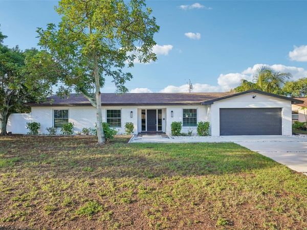 13700 86TH AVENUE , SEMINOLE, FL 33776