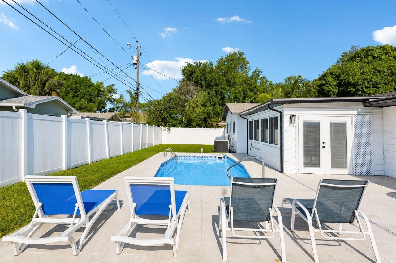 13700 86th Avenue , Seminole, FL 33776 Photo