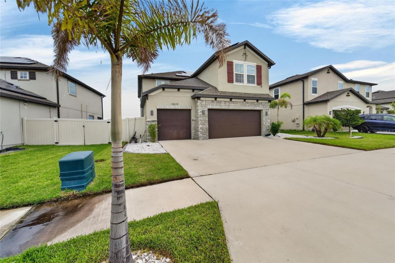 13519 Palmera Vista Drive, Riverview, FL 33579 Main Photo