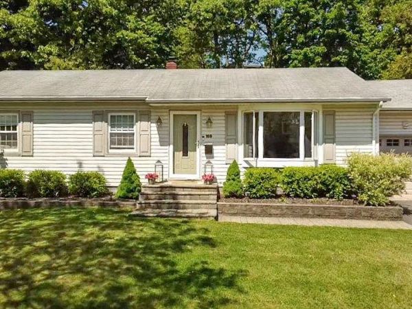 169 N Magnolia Street, Pearl River, NY 10965