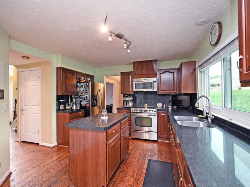2150 Deer Meadow Drive, Springfield Twp., OH 45240 Photo 15