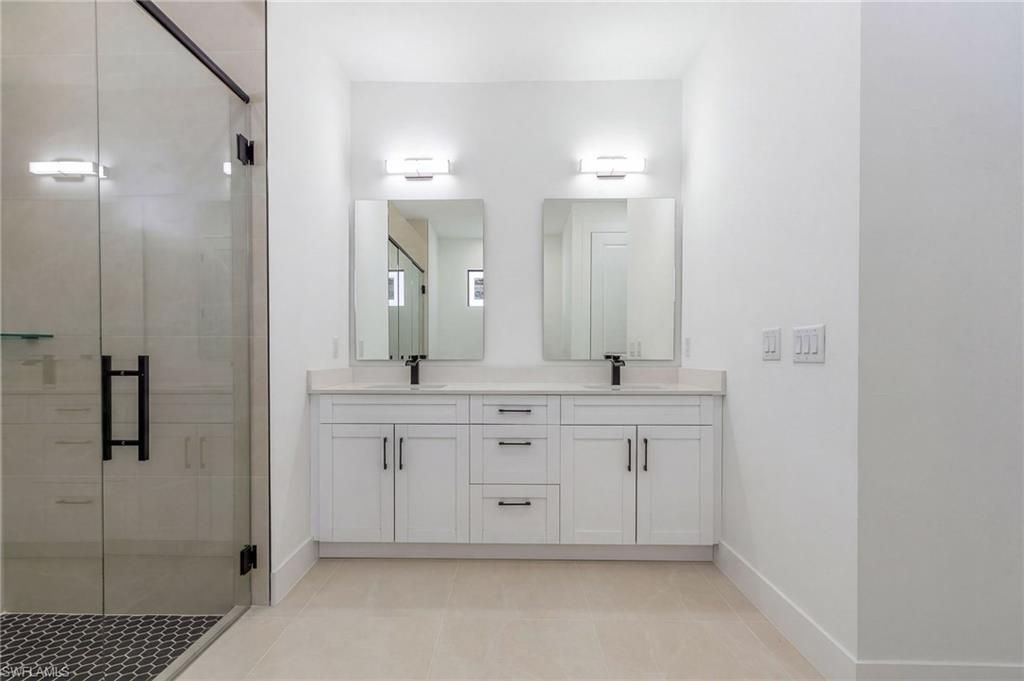 1506 NE 17th Ter , Cape Coral, FL 33909 Photo