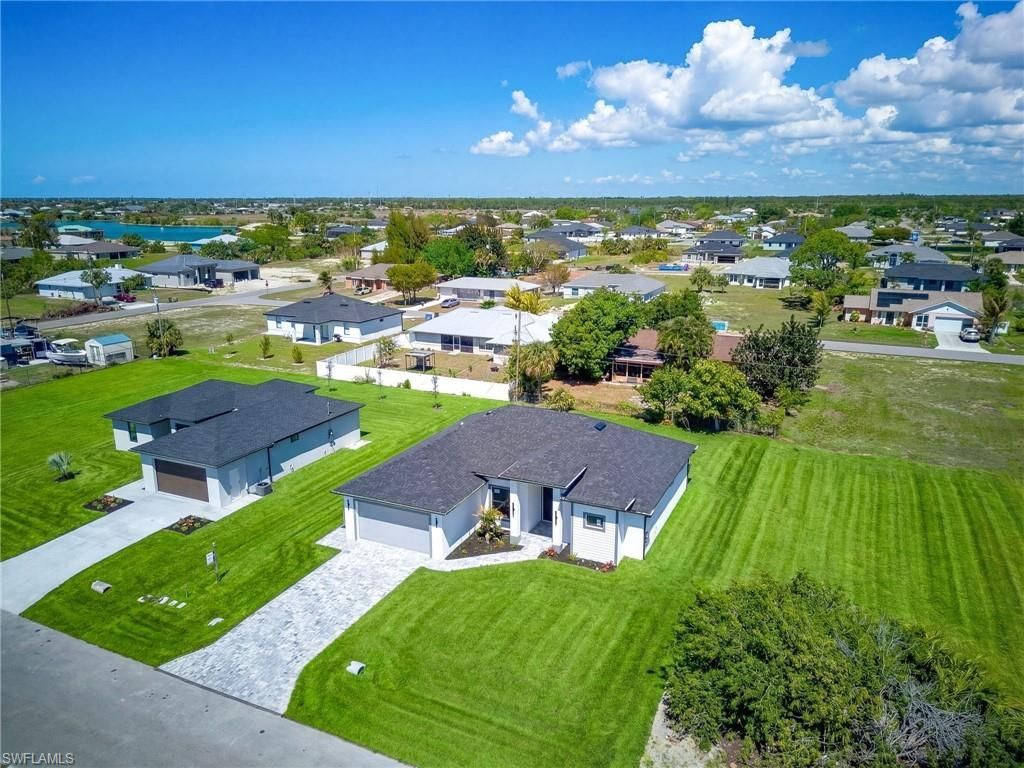 1506 NE 17th Ter , Cape Coral, FL 33909 Photo