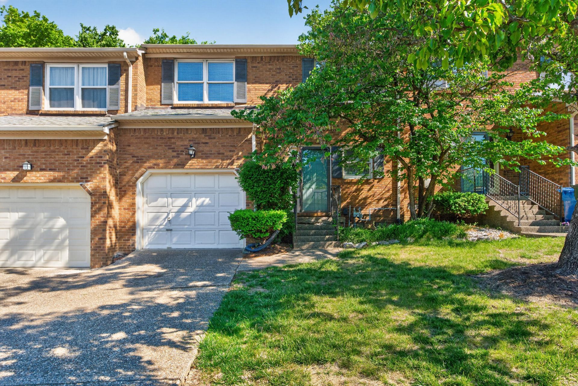 3413 Springlake Drive, Lexington, KY 40517 Main Photo