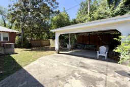 1105 Kinard Court  photo 4