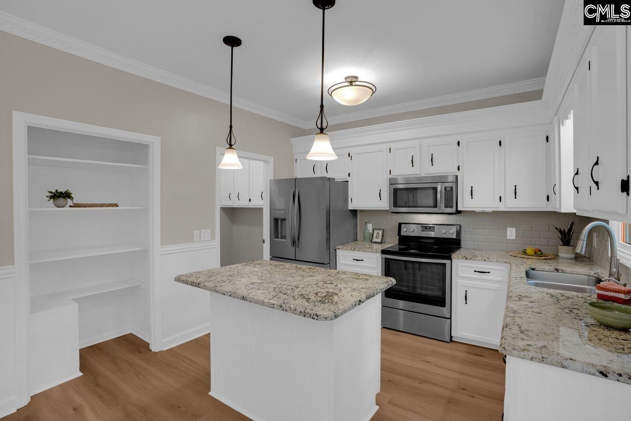 221 Baron Road Photo 13
