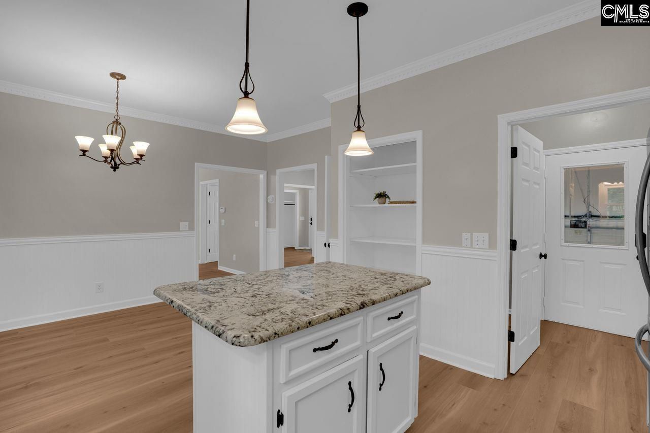 221 Baron Road Photo 14