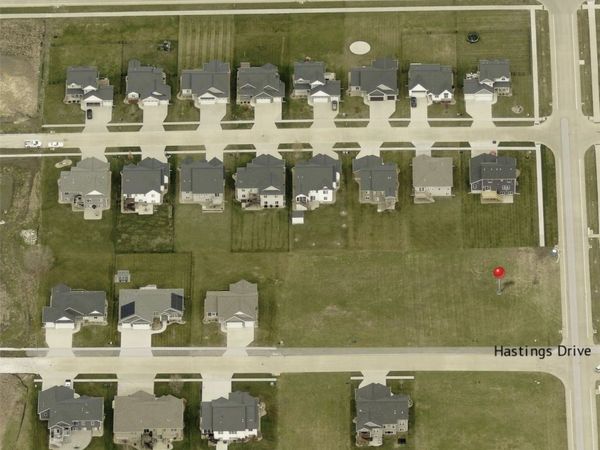 4394 Hastings Drive , Marion, IA 52302
