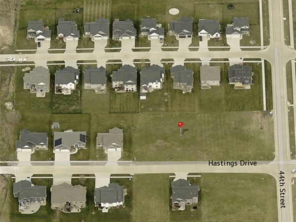 4354 Hastings Drive , Marion, IA 52302