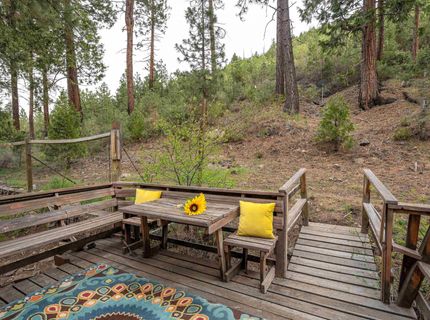 626 Bear Valley Road , Loyalton, CA 96118 Photo