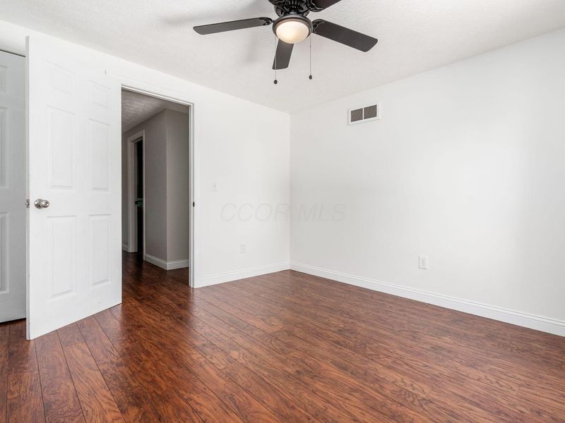 1870 Hickory Hill Drive, Columbus, OH 43228 Photo 45
