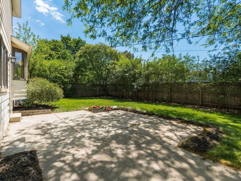 1870 Hickory Hill Drive, Columbus, OH 43228 Photo 57