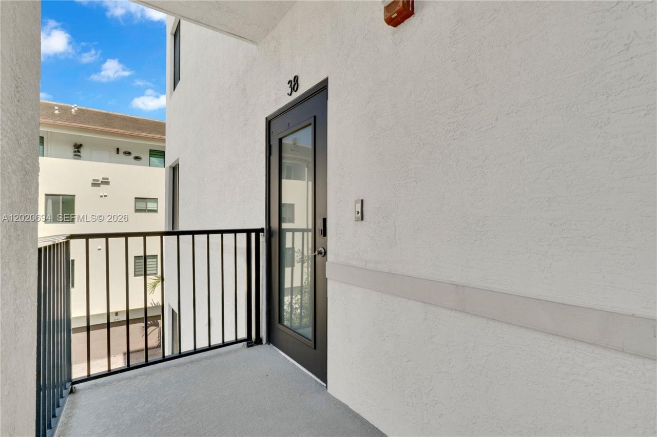 4740 NW 84th Ct , Unit 38, Doral, FL 33166 Photo