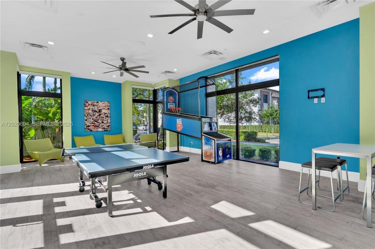 4740 NW 84th Ct , Unit 38, Doral, FL 33166 Photo