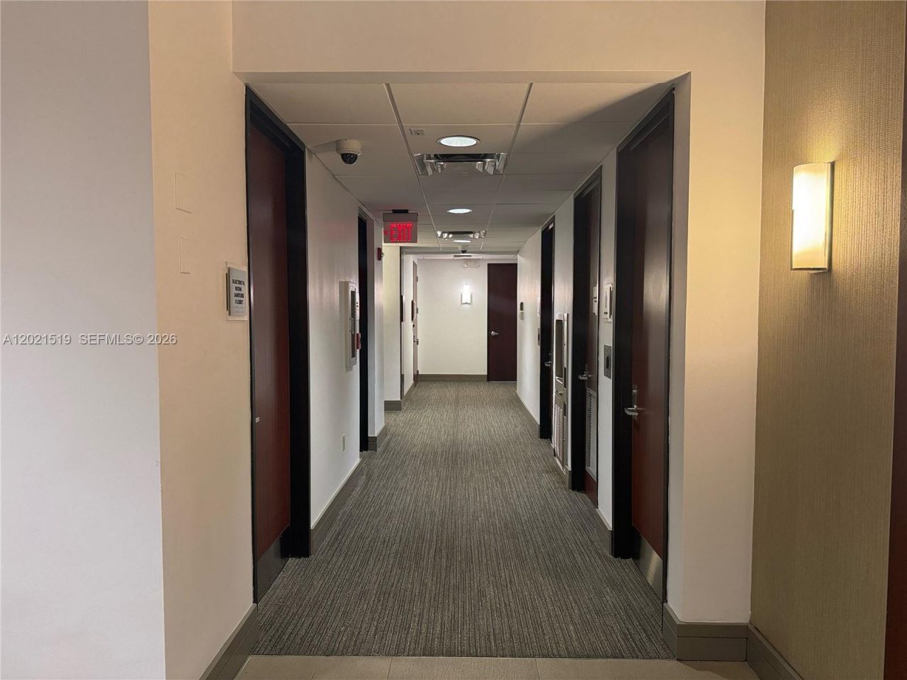 290 NW 165th St, Unit PH-5B, Miami, FL 33169 Photo
