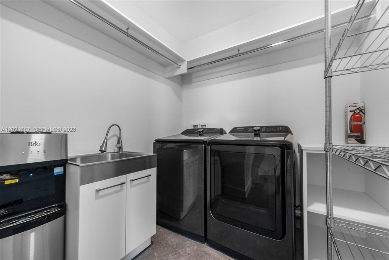 301 Altara Ave , Unit UPH1012, Coral Gables, FL 33146 Photo