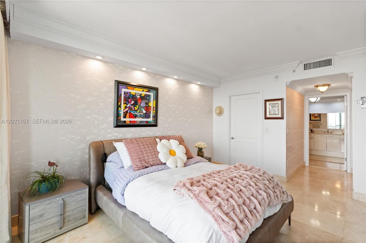 3350 SW 27th Ave, Unit 1706, Coconut Grove, FL 33133 Photo