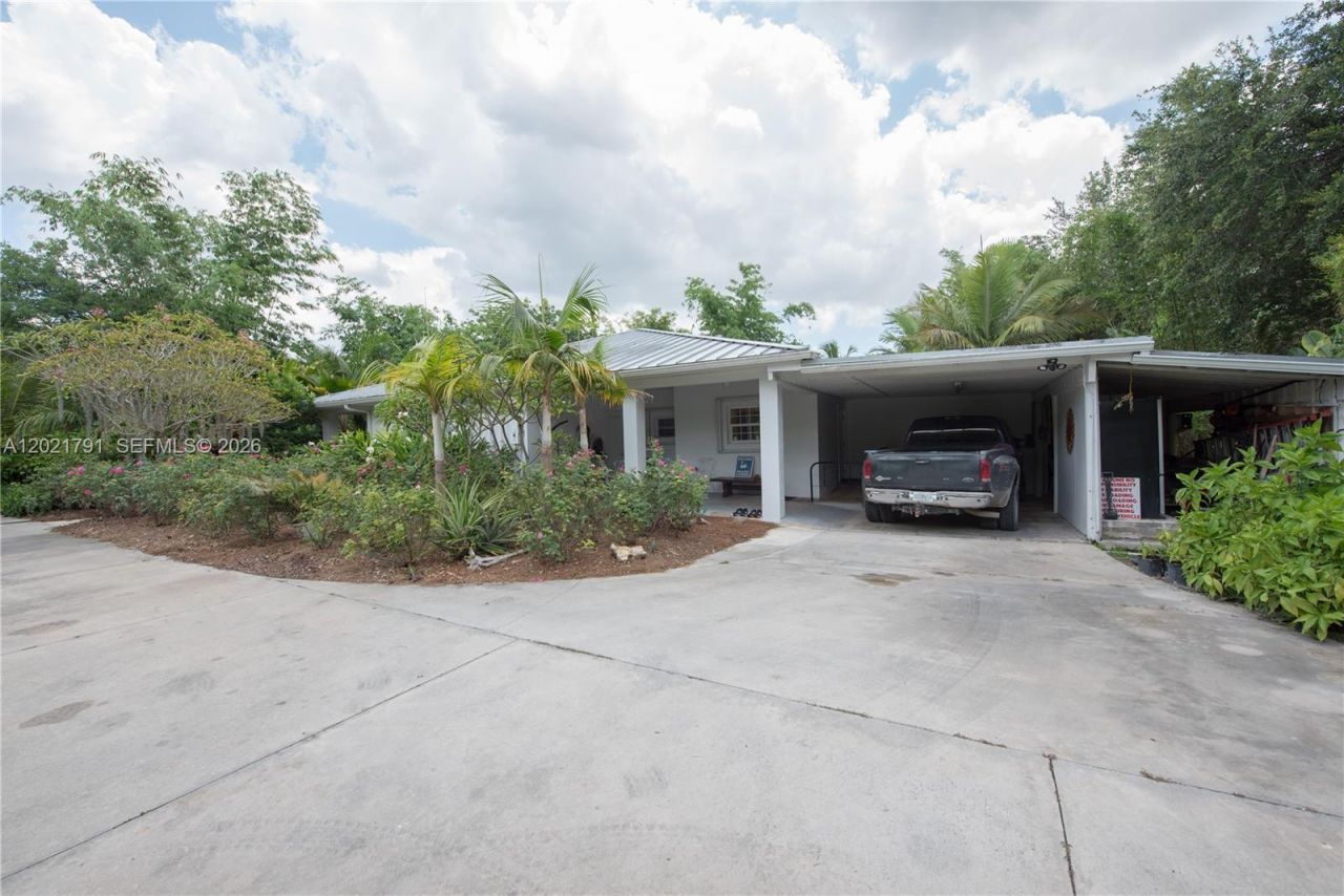 16970 SW 264th St , Homestead, FL 33031 Photo