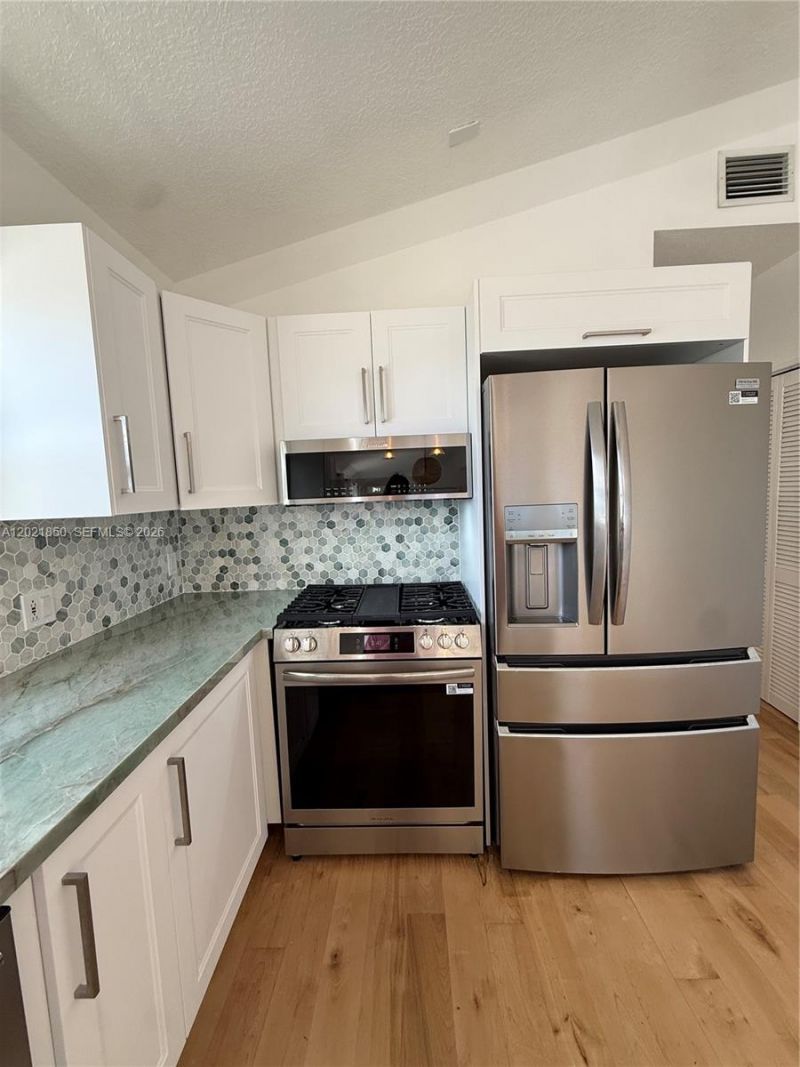 172 Valois Blvd, Key Largo, FL 33037 Photo