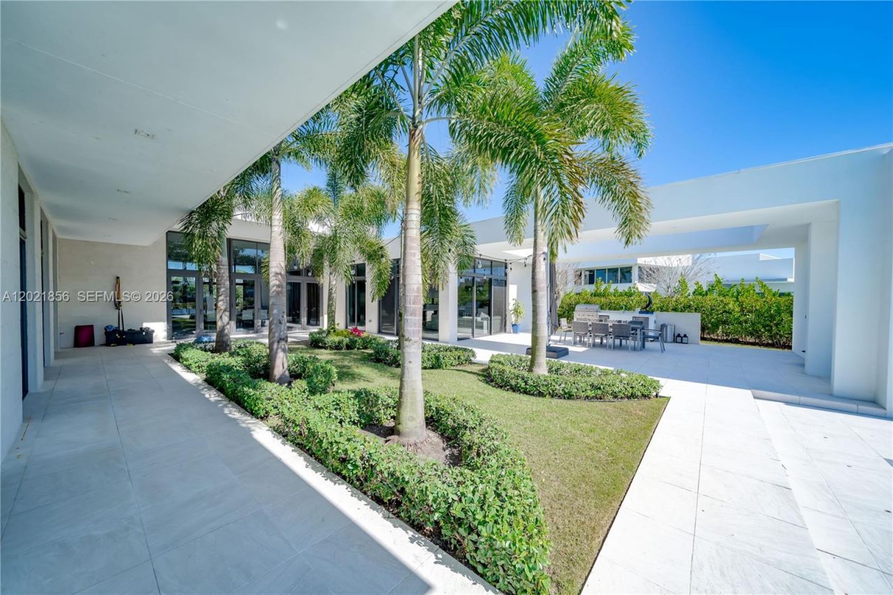 16600 Sunset Way, Weston, FL 33326 Photo