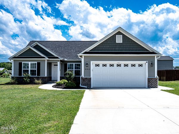202 Grist Mill Drive, Havelock, NC 28532
