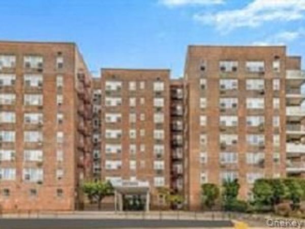 355 Bronx River Road, Unit 6I, Yonkers, NY 10704