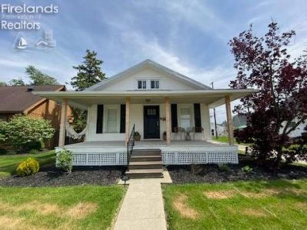 498 E Market Street, Tiffin, OH 44883