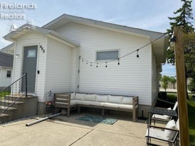 498 E Market Street, Tiffin, OH 44883 Photo 23