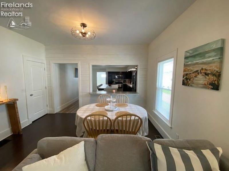 498 E Market Street, Tiffin, OH 44883 Photo 33