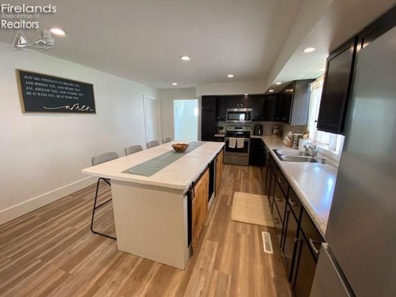 498 E Market Street, Tiffin, OH 44883 Photo 35