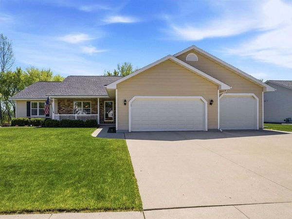 1722 PARK RIDGE LANE, North Fond Du Lac, WI 54937