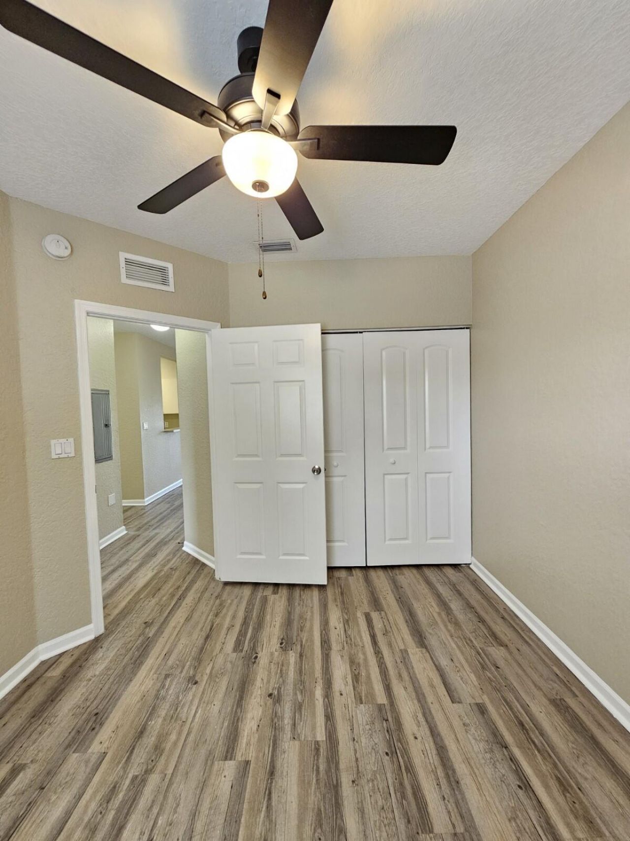 1063 Golden Lakes Boulevard, Unit 322, West Palm Beach, FL 33411 Photo
