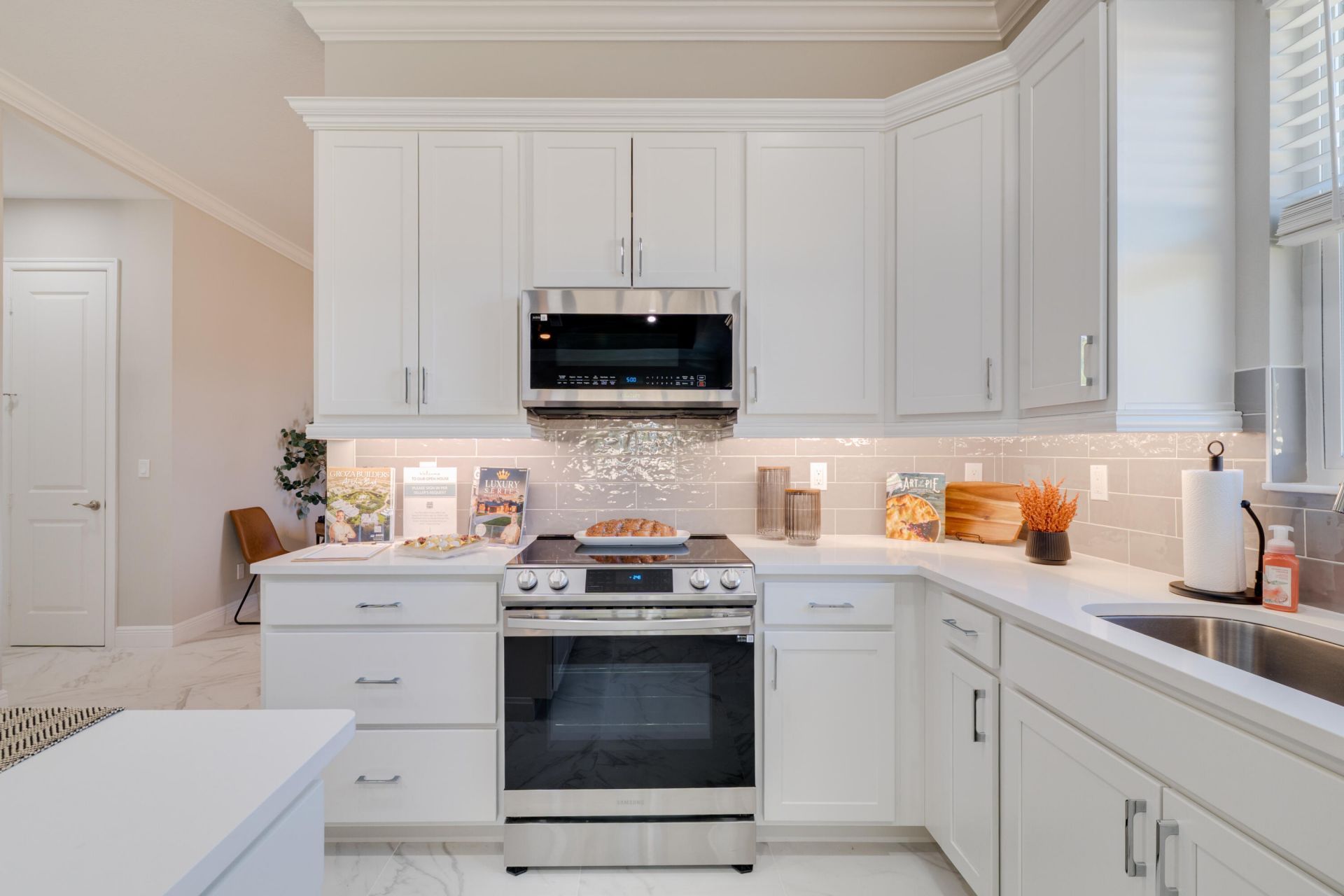 2005 Bridgepointe Circle, Unit 97, Vero Beach, FL 32967 Photo