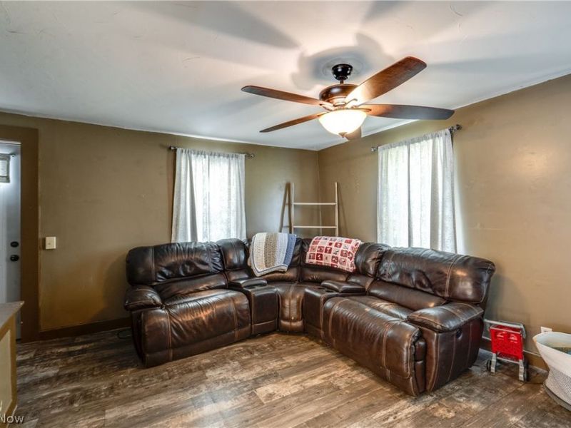 202 S Market Street , Shreve, OH 44676 Photo 4