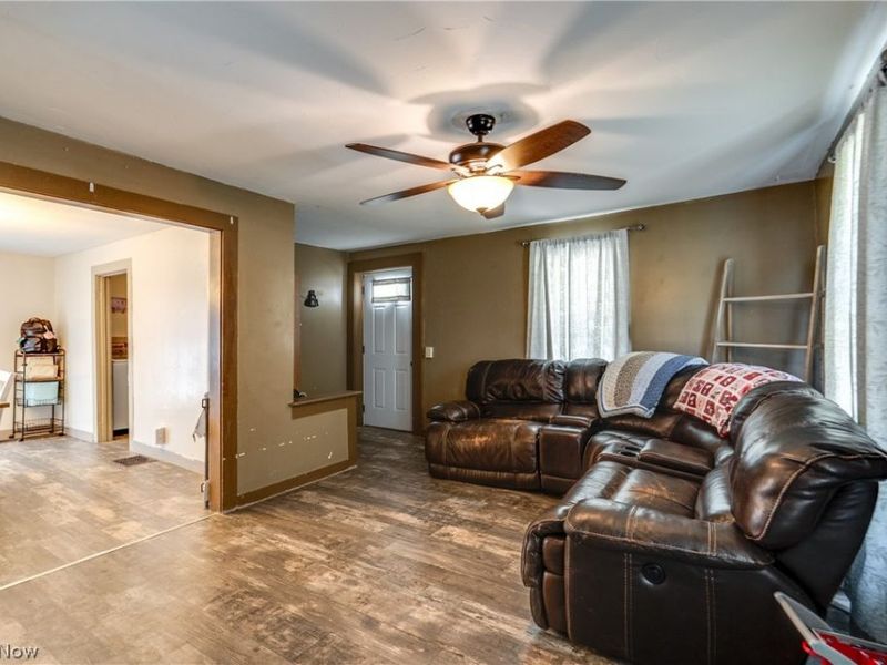 202 S Market Street , Shreve, OH 44676 Photo 5