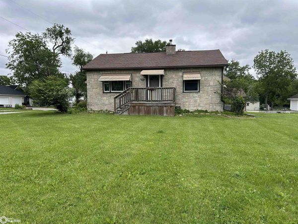 2366 N Court, Ottumwa, IA 52501