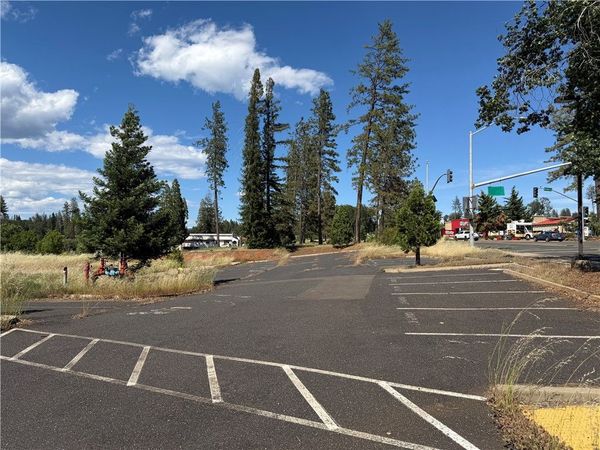 7337 Skyway, Paradise, CA 95969