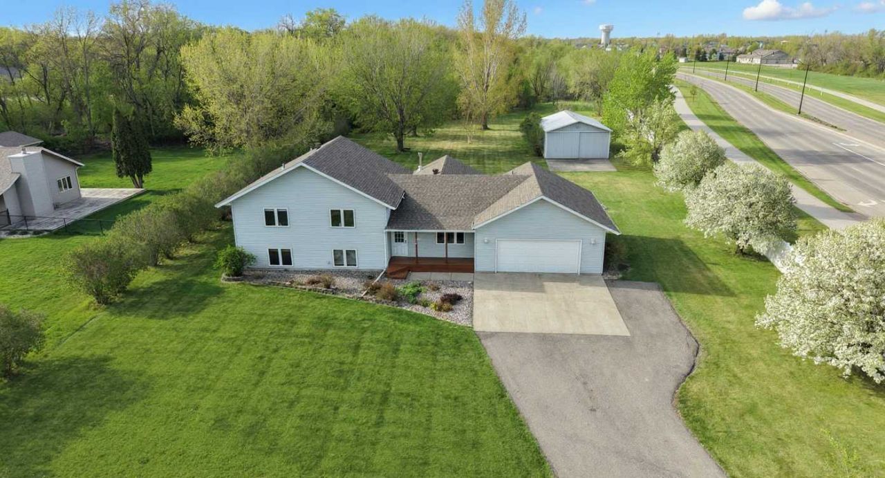 104 Golden Spike Road, West Fargo, ND 58078