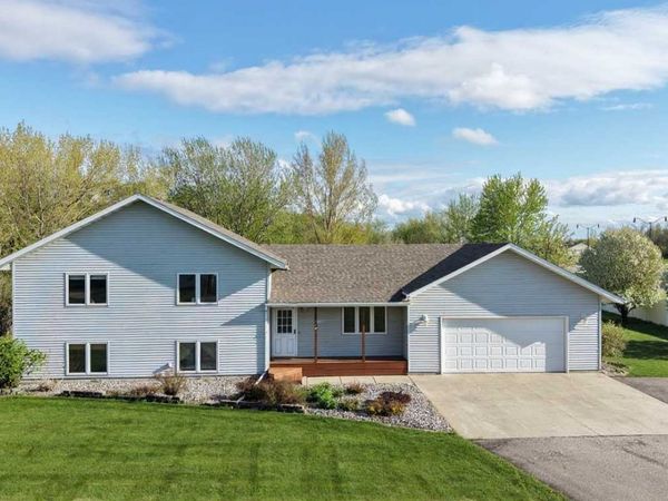 104 Golden Spike Road, West Fargo, ND 58078
