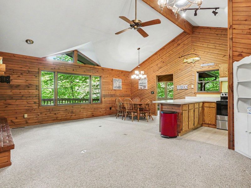 512 Natchez Lane , Sugar Grove, OH 43155 Photo 5