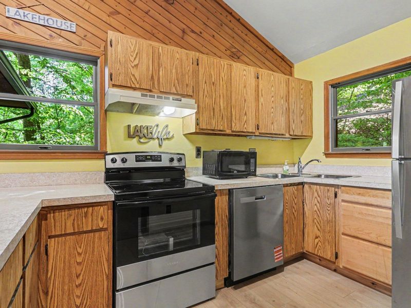 512 Natchez Lane , Sugar Grove, OH 43155 Photo 8