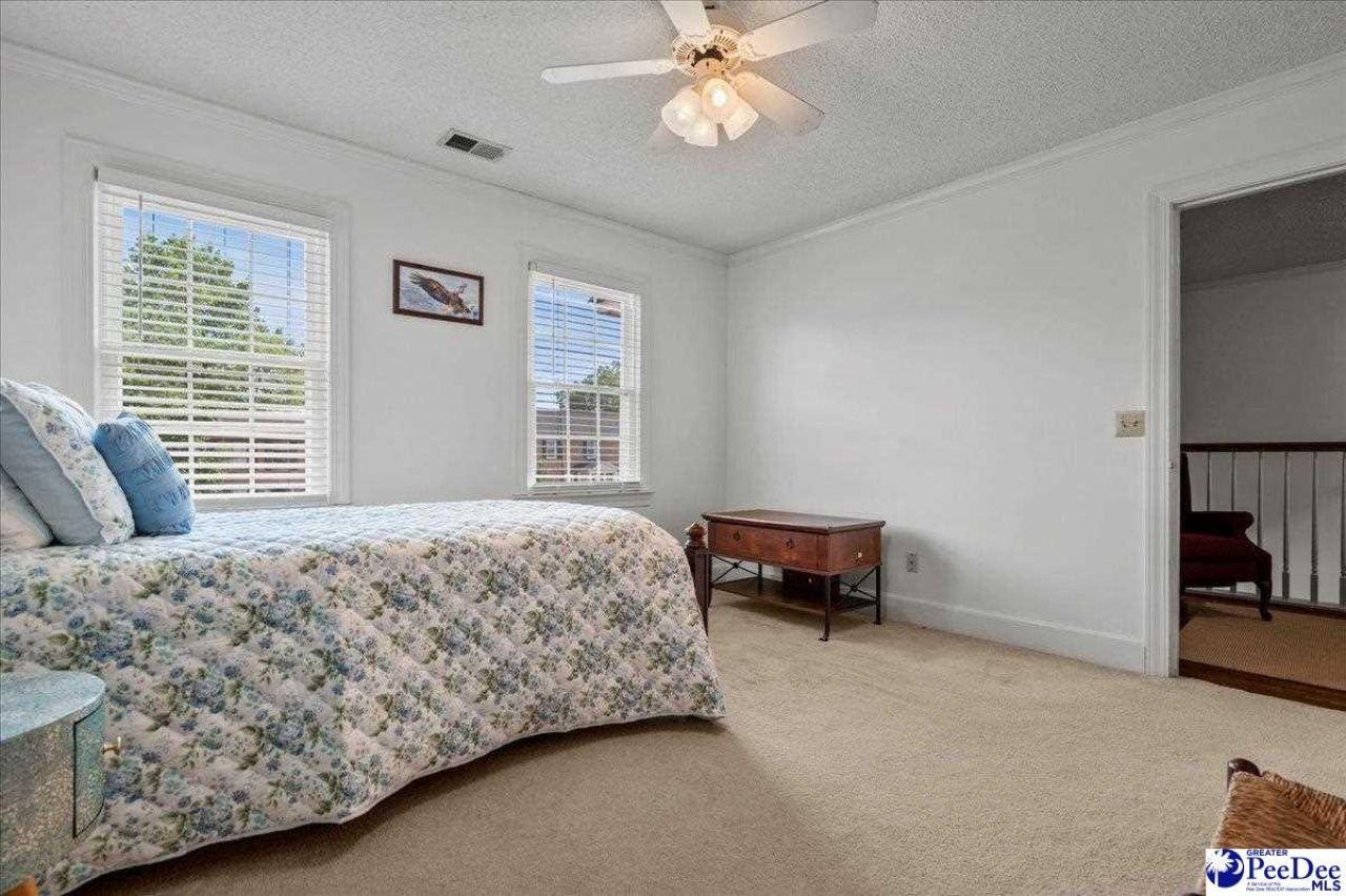 861 Ivanhoe Drive Photo 37