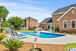 861 Ivanhoe Drive photo 4