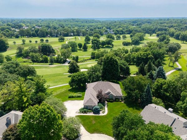 2357 Palmera Court, Bettendorf, IA 52722
