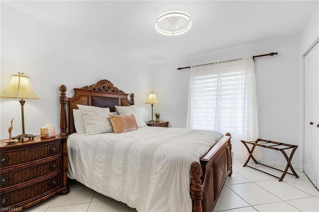 760 Wiggins Lake Dr, Unit 206, Naples, FL 34110 Photo