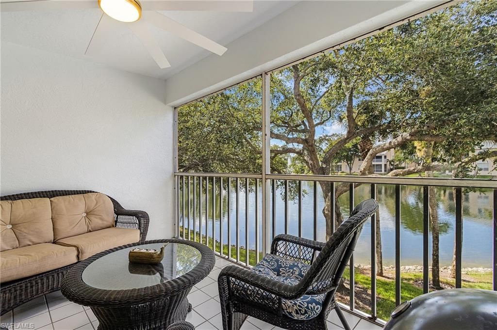 760 Wiggins Lake Dr, Unit 206, Naples, FL 34110 Photo